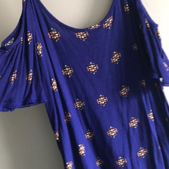 Blue Cold Shoulder Top - Picture 4 of 4